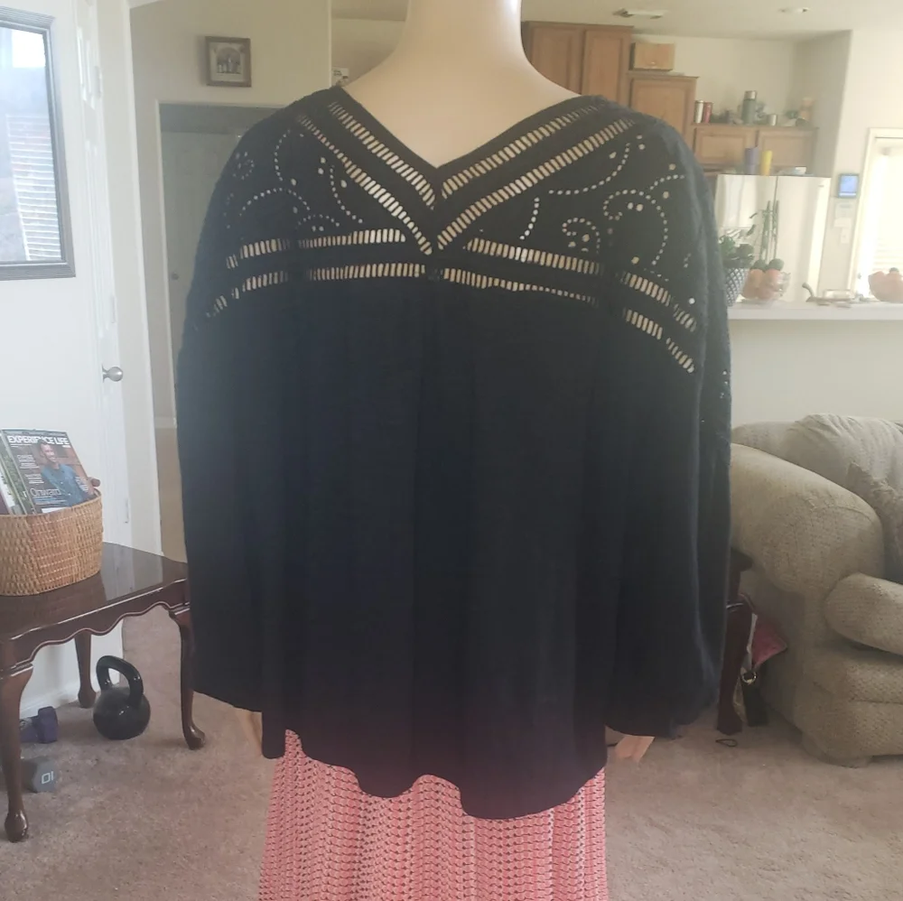 Chico's XLP flowy longsleeve crocheted yoke woven modal blend light airy luxury - Picture 6 of 10